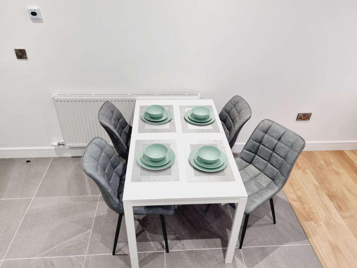 Lmk, Spacious 1 Bedroom Ground Floor Apartment, Ev Charger, Free Parking Wi-Fi, Great Location Белфаст Екстер'єр фото