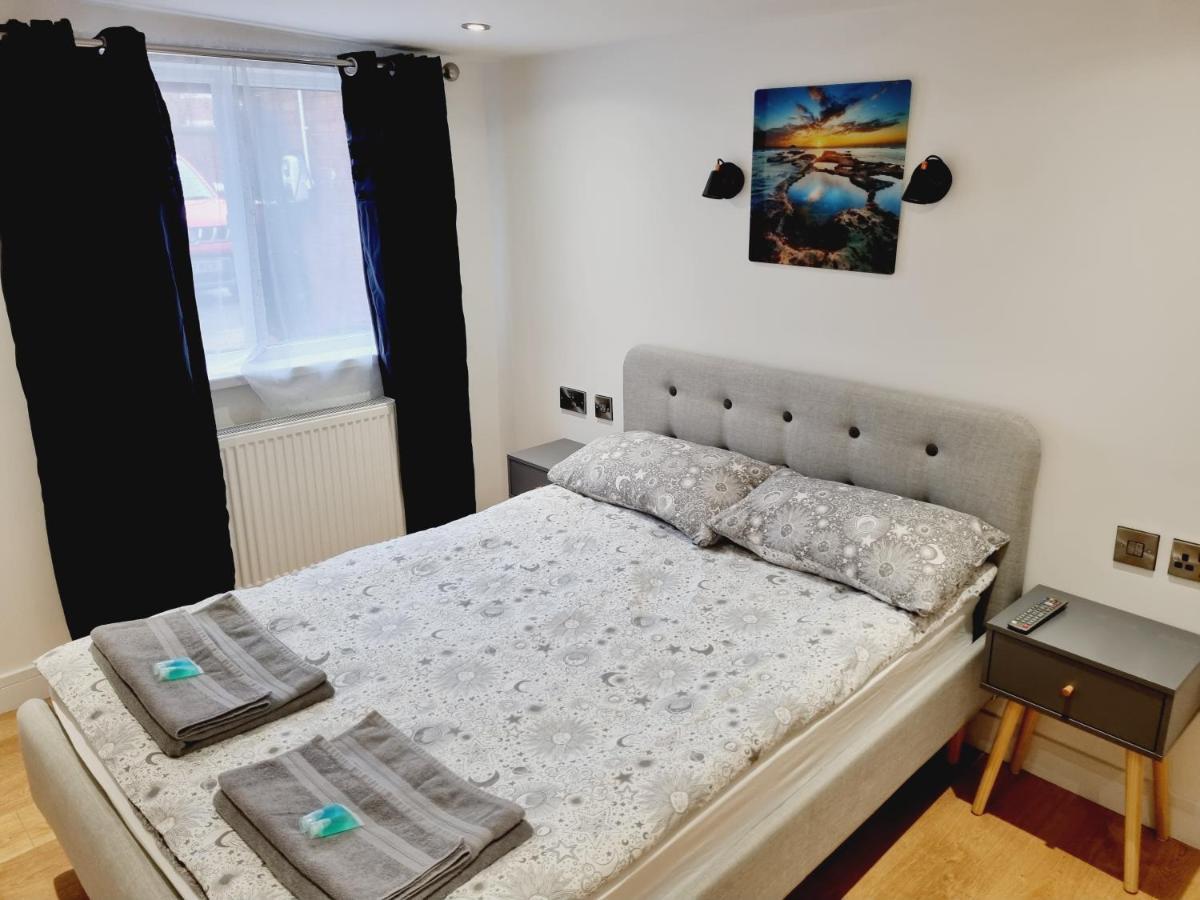 Lmk, Spacious 1 Bedroom Ground Floor Apartment, Ev Charger, Free Parking Wi-Fi, Great Location Белфаст Екстер'єр фото