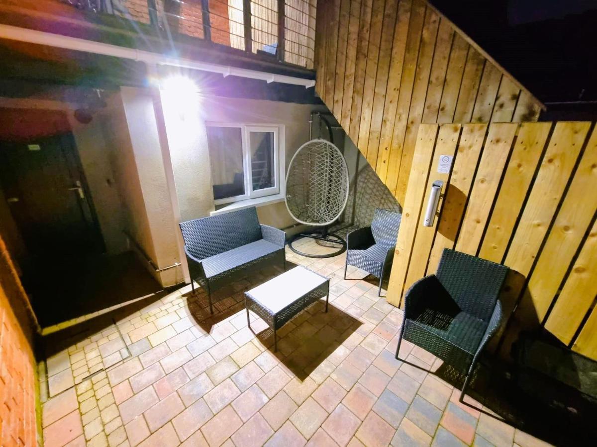 Lmk, Spacious 1 Bedroom Ground Floor Apartment, Ev Charger, Free Parking Wi-Fi, Great Location Белфаст Екстер'єр фото